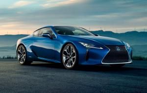 Lexus LC500h 2016 года (EU)